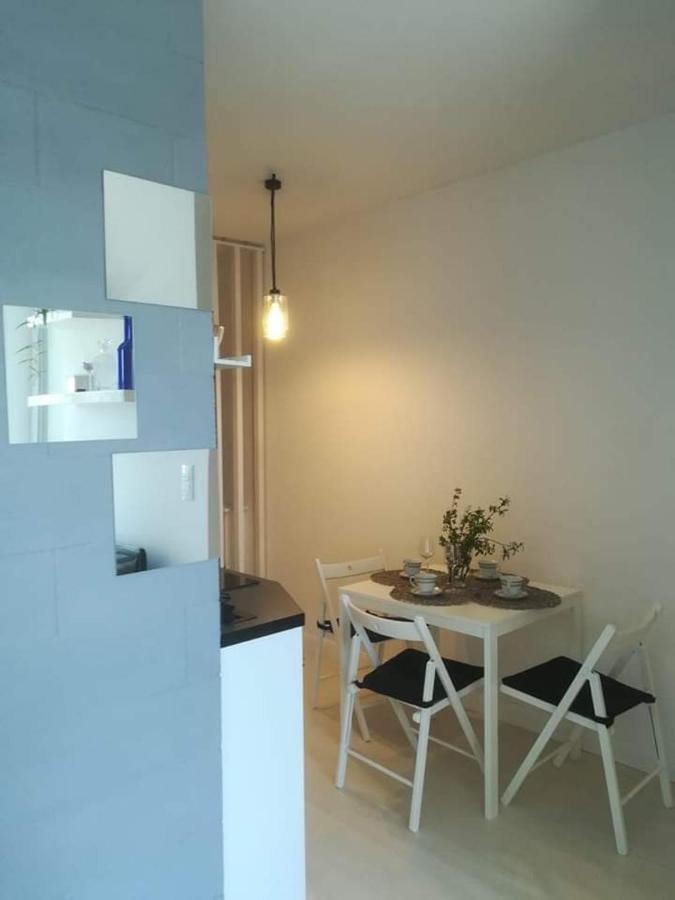 Obroncow Wybrzeza Appartement Gdańsk Buitenkant foto
