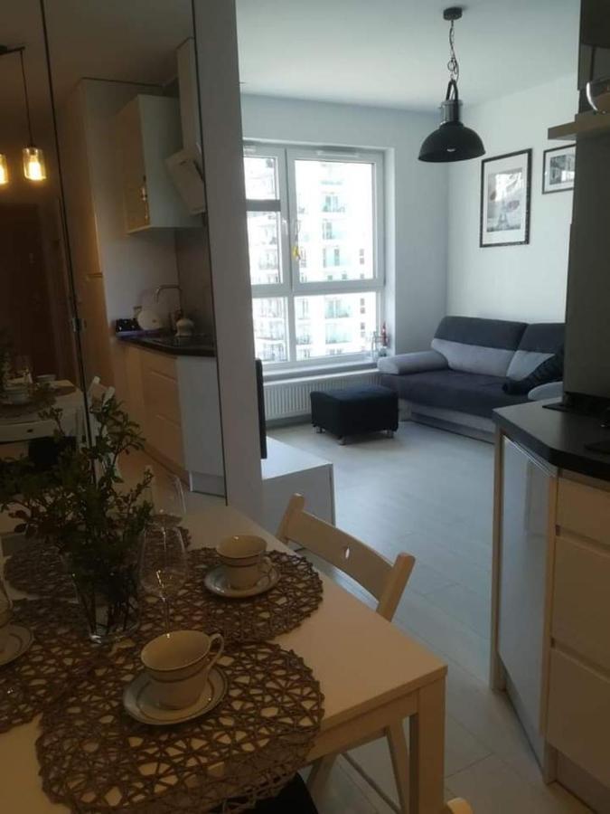 Obroncow Wybrzeza Appartement Gdańsk Buitenkant foto